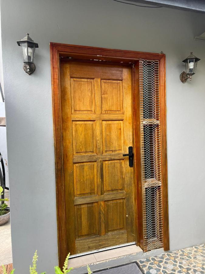 Pasifika Guesthouse Nadi Kültér fotó